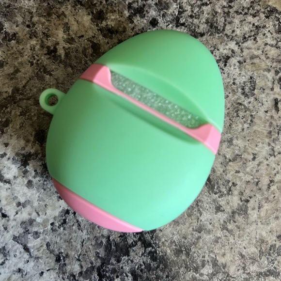 Delias case cover for Apple Airpods 1&2 - Picture 5 of 8
